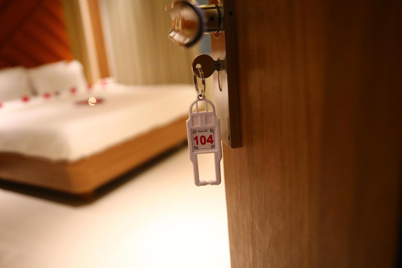 Hotel Dream Residency Navi Mumbai Buitenkant foto