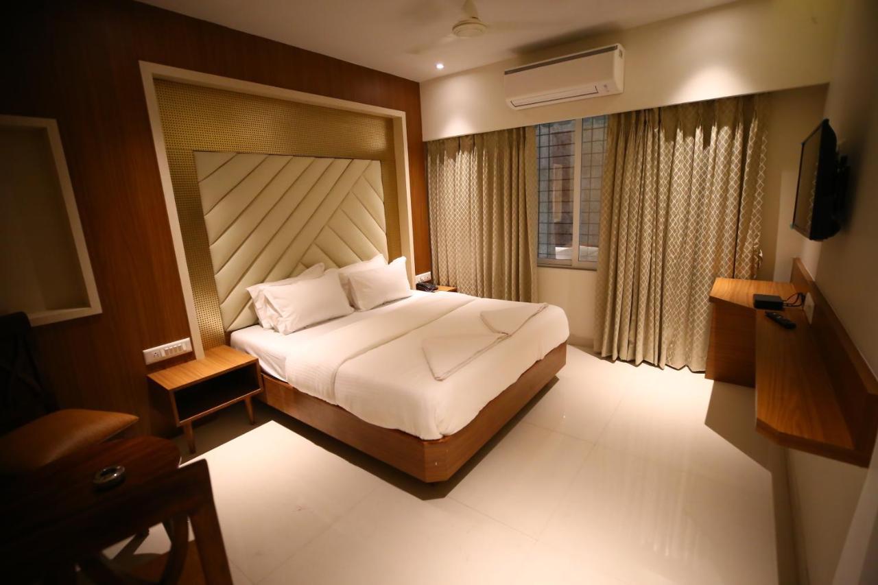 Hotel Dream Residency Navi Mumbai Buitenkant foto